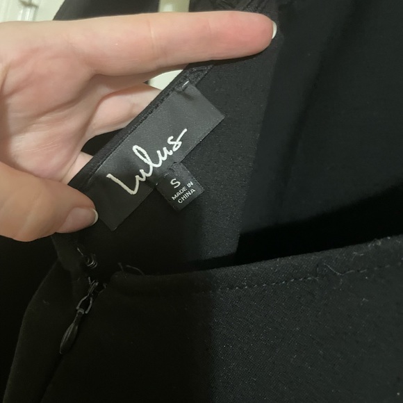 Black Tight Backless Dress - Picture 6 of 7